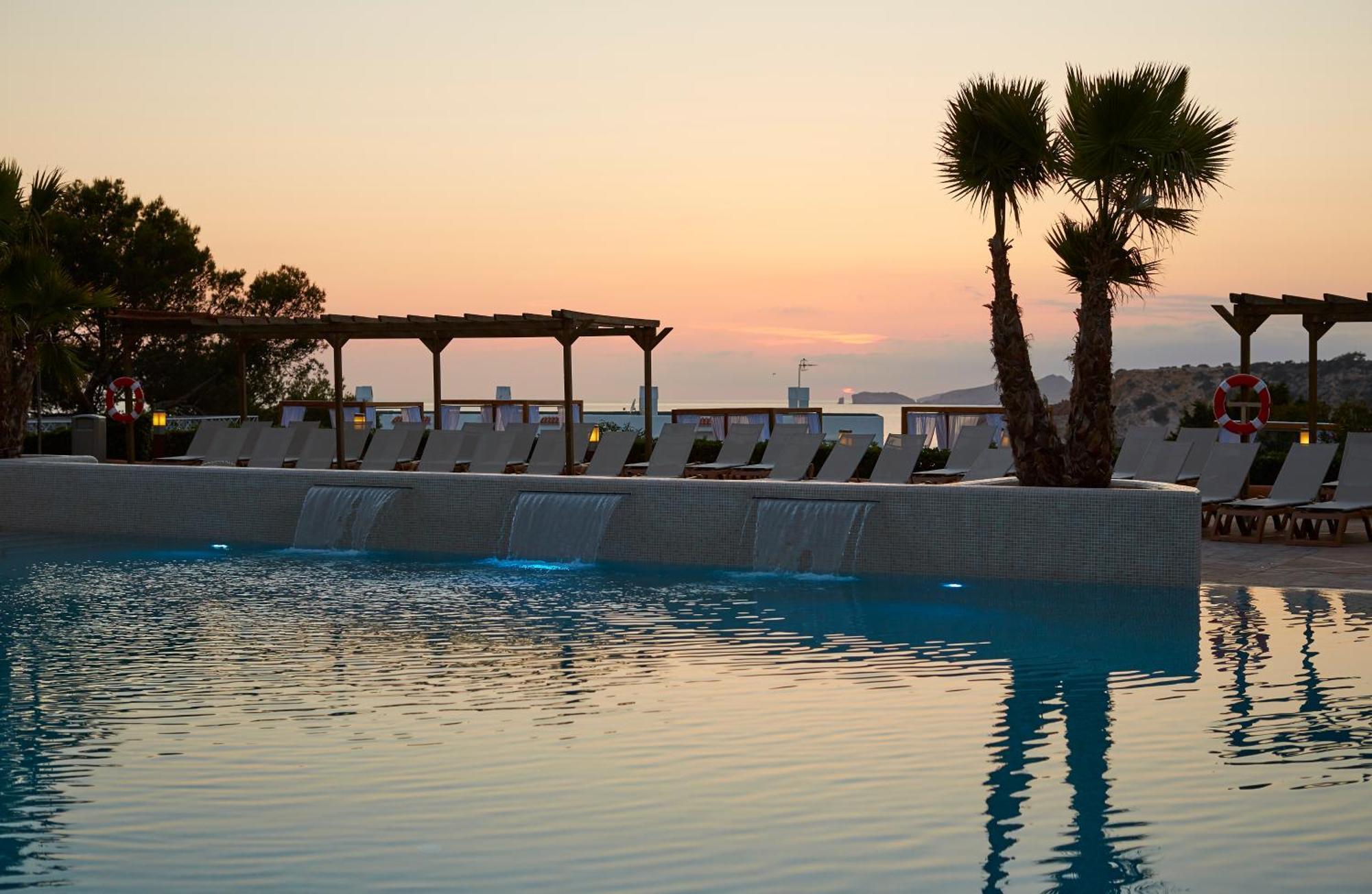 Insotel Club Tarida Playa 산트 호셉 데 사 탈라이아 외부 사진