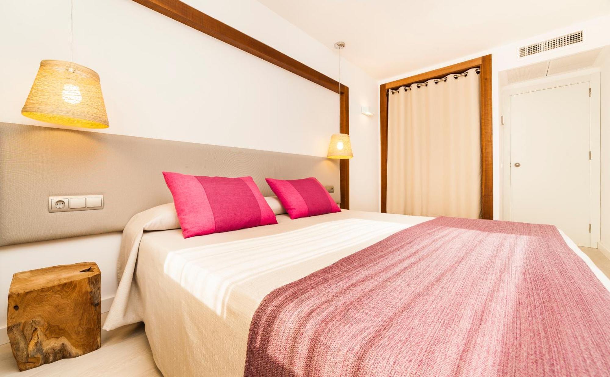 Insotel Club Tarida Playa 산트 호셉 데 사 탈라이아 객실 사진
